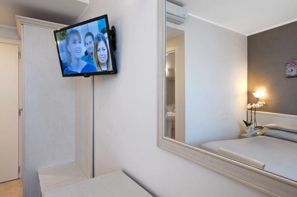 Hotel Cortese Sanremo Phòng bức ảnh