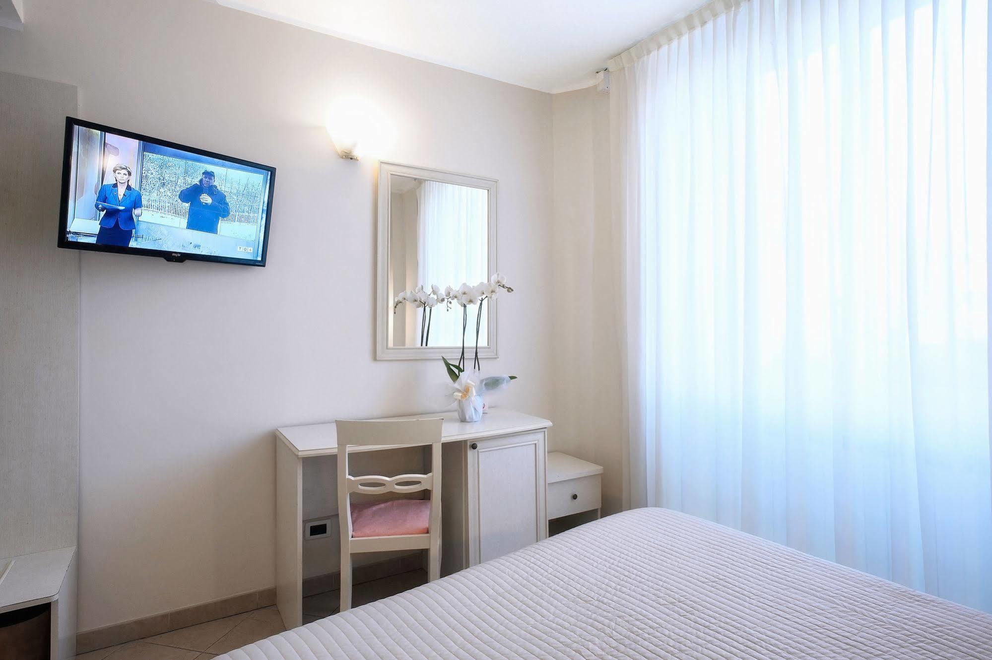 Hotel Cortese Sanremo Ngoại thất bức ảnh