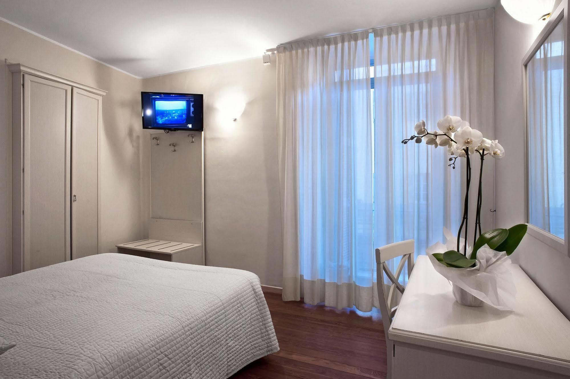 Hotel Cortese Sanremo Ngoại thất bức ảnh